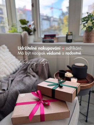 Dnes vám posíláme jedno připomenutí, které je v tomto čase opět víc než aktuální: udržitelné nakupování neznamená...